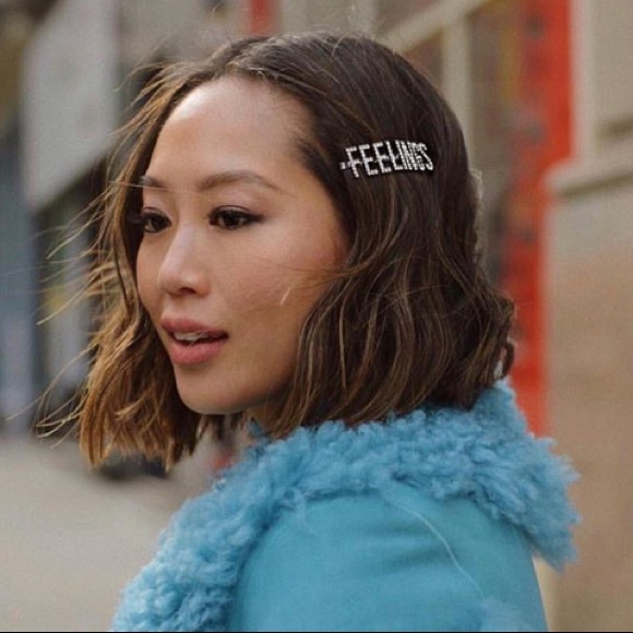 BOSS Rhinestone hair barrette clip NWT - Picture 5 of 7